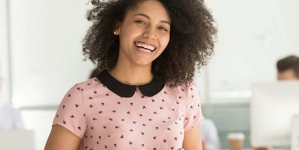 How and Why Sales Intelligence Will Help You Close More Deals